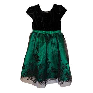 Green Holiday Christmas Dress